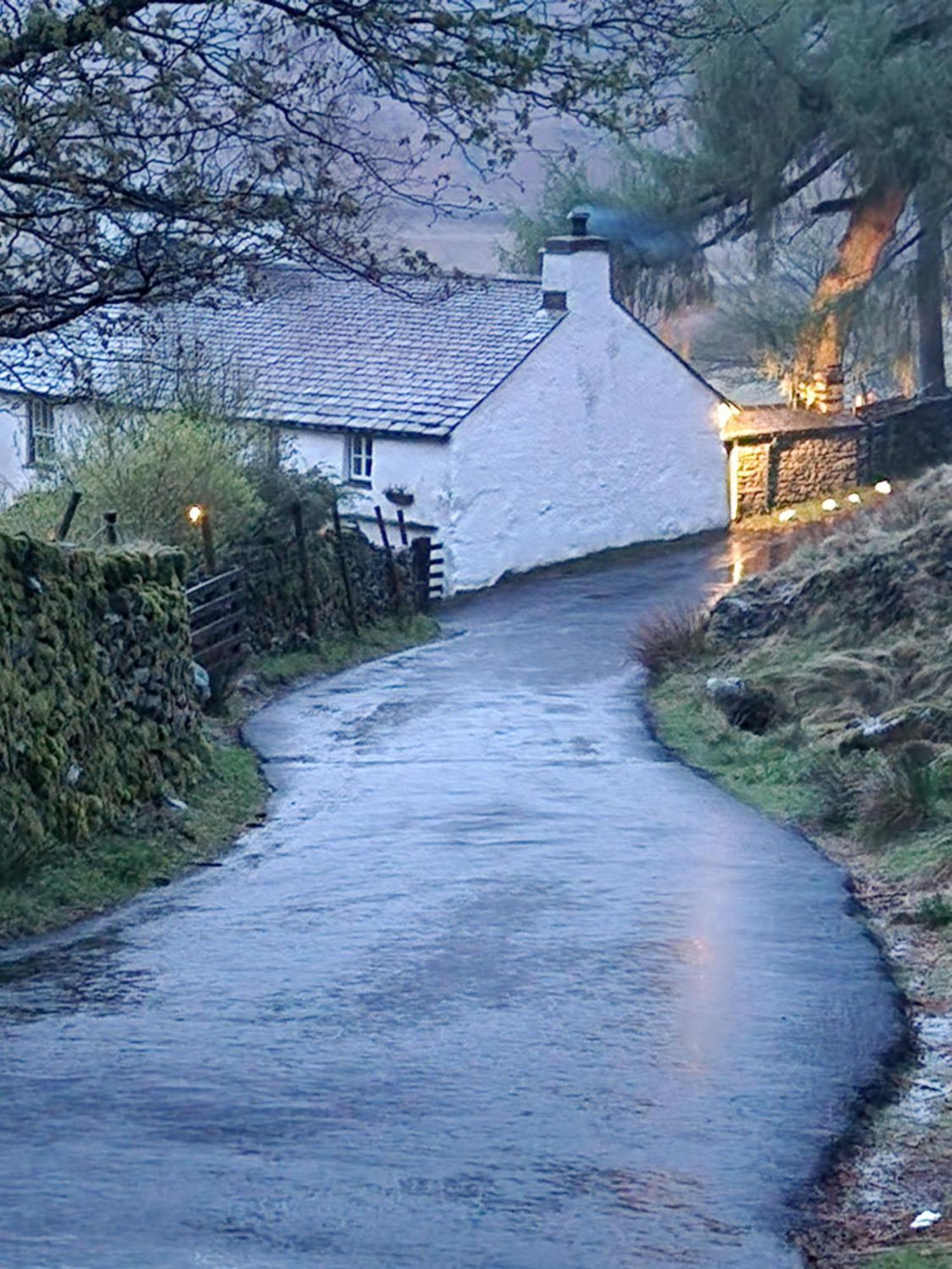 Blea Tarn Farmhouse B&B Ambleside Bagian luar foto